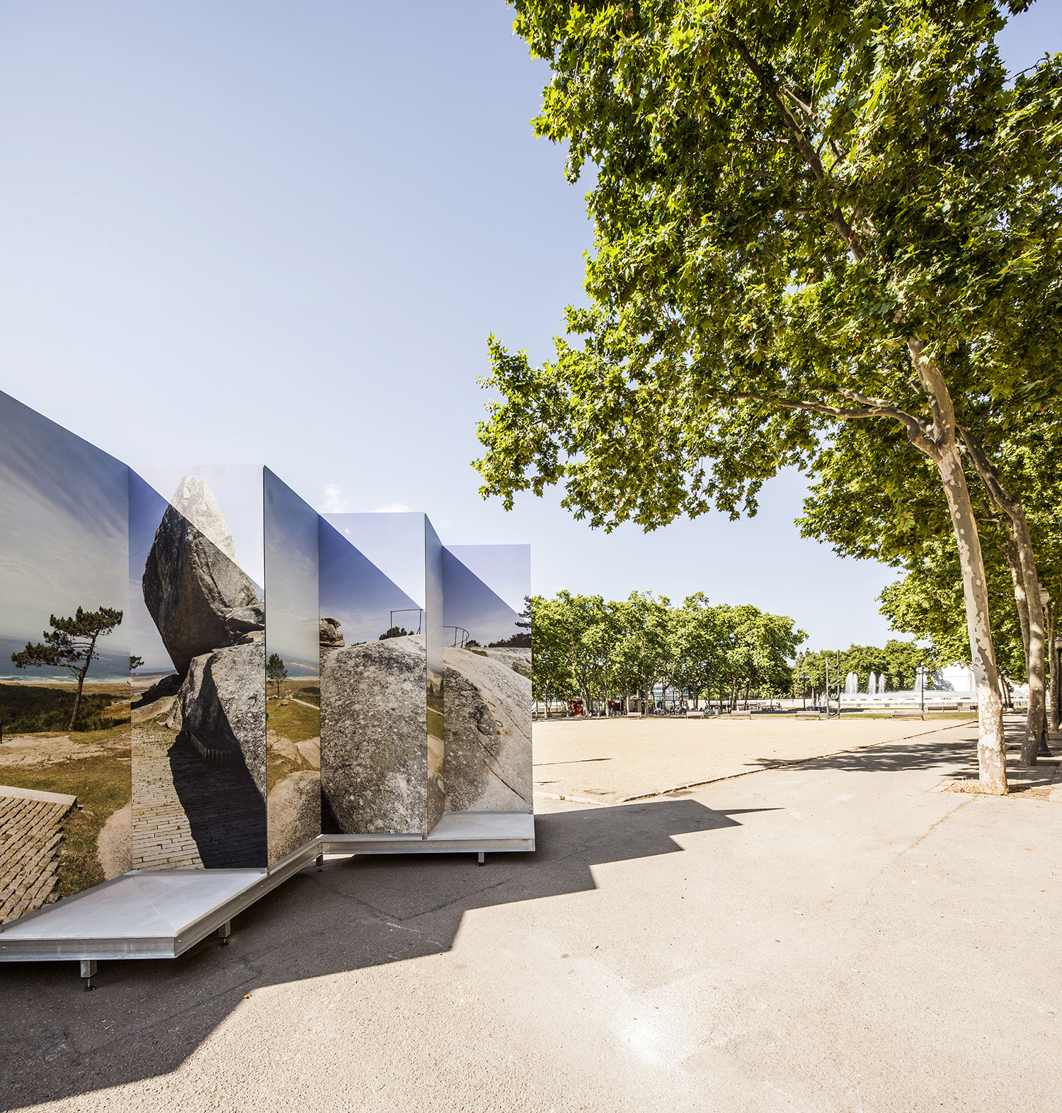Exposición de la XV BEAU en el Pabellón Mies Van der Rohe de Barcelona | XV Bienal Española de Arquitectura y Urbanismo