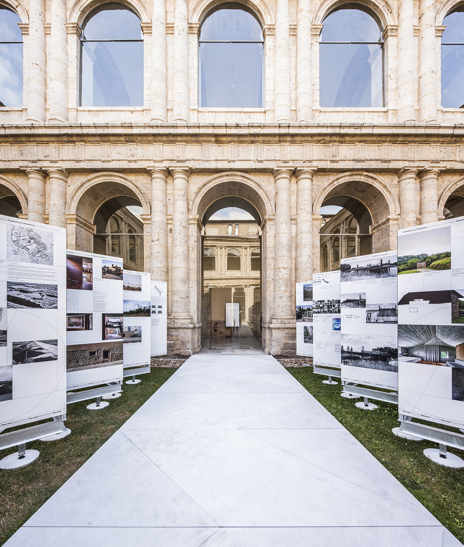 La exposición de la XV BEAU en el Museo Patio Herreriano de Valladolid | XV Bienal Española de Arquitectura y Urbanismo